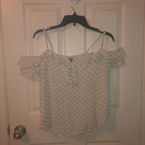 Worn twice!! Cute top that pairs great!
